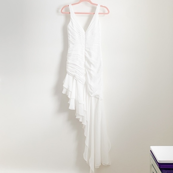 Mac Duggal White Ieena V-Neck Asymmetric Dress 0 - Picture 13 of 14